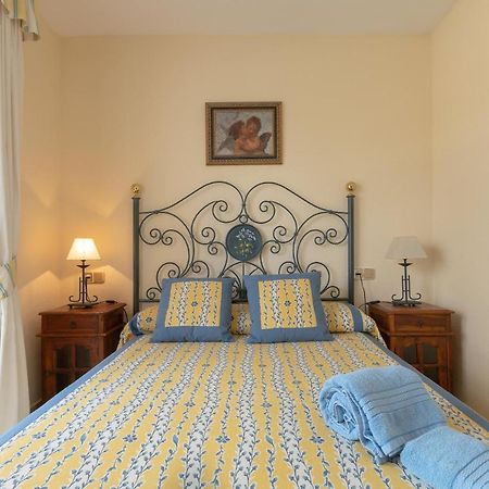 Las Chapas Apartment มาร์เบยา ภายนอก รูปภาพ